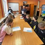 Не жили богато, нечего и начинать?